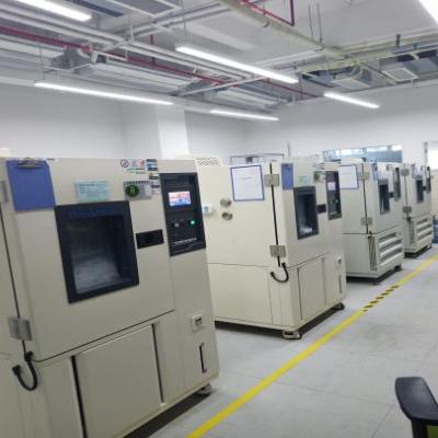 Câmara de teste de alta e baixa temperatura do Lab Companion entrou na Universidade de Tongji