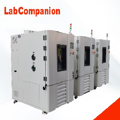 Câmara de teste de alta e baixa temperatura Lab Companion entregue à Universidade de Medicina Tradicional Chinesa de Xangai para uso